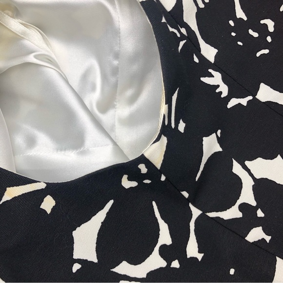 White House Black Market (WHBM) Floral Print Sleeveless Sheath Dress With A Belt - Picture 8 of 12